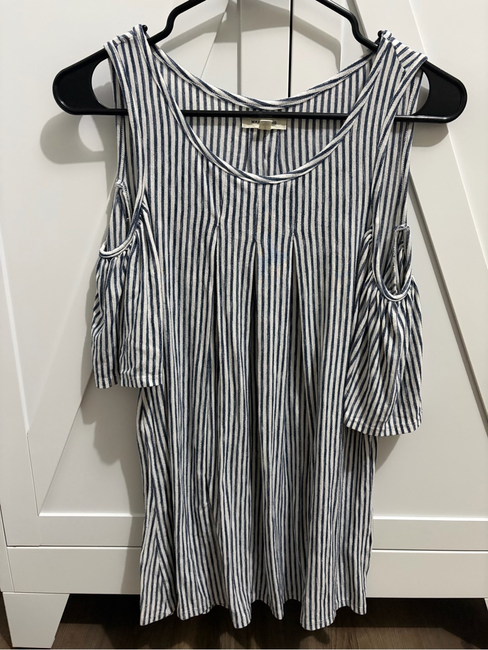 Max Studio Blue & White Striped Cold-Shoulder Top